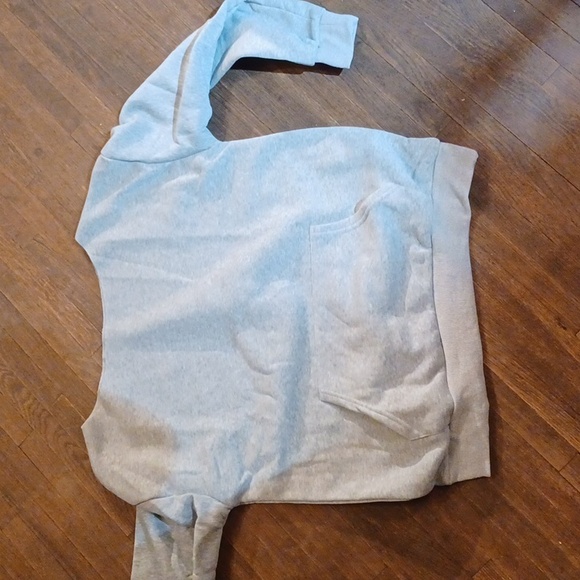 NEW! Women's Off-Shoulder Gray pockets Sweatshirt - Picture 2 of 4